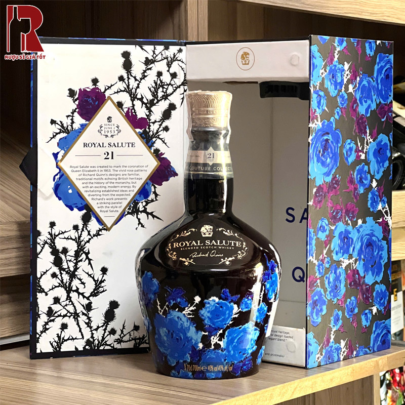 Chivas Royal Salute 21 Black Richard Quinn