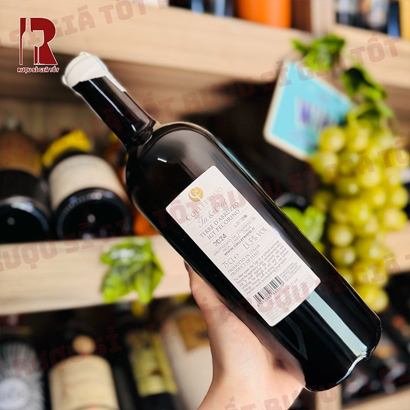 Rượu Collefrisio CF In & Out Pecorino Cá Chép Trắng chính hãng