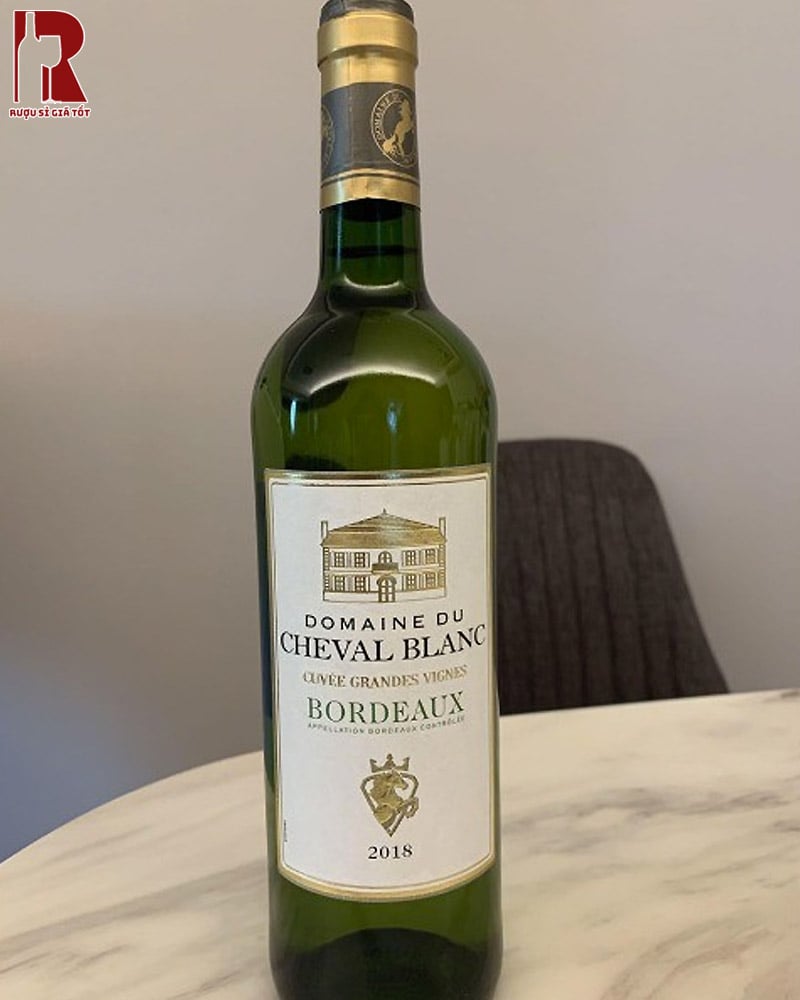 Giá Domaine Du Cheval Blanc Bordeaux
