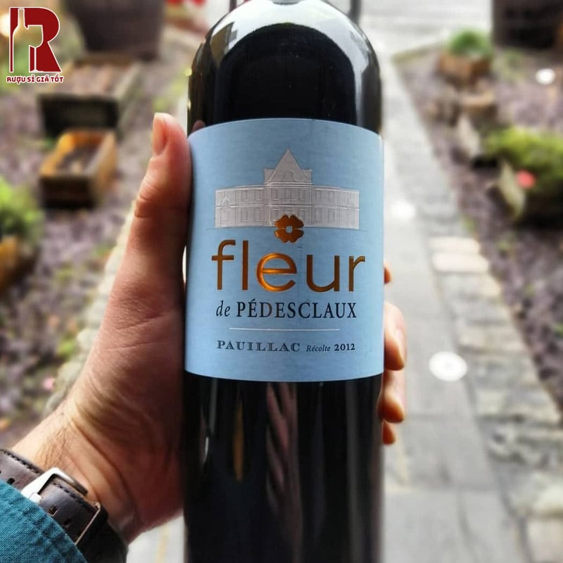 Cách Uống Rượu Fleur de Pedesclaux Pauillac