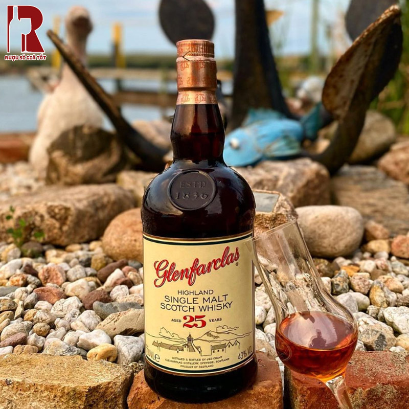 Rượu Glenfarclas 25 Năm nhập khẩu giá rẻ chính hãng