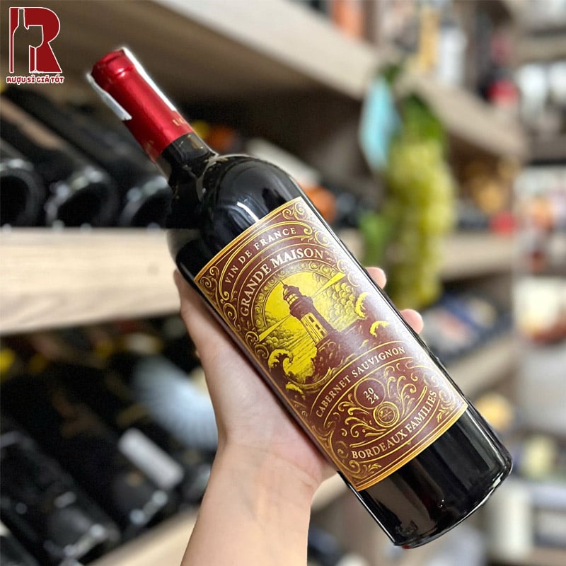 Rượu Vang Pháp Đỏ Grande Maison Cabernet Sauvignon mang đến sự hòa quyện tinh tế của các loại trái cây