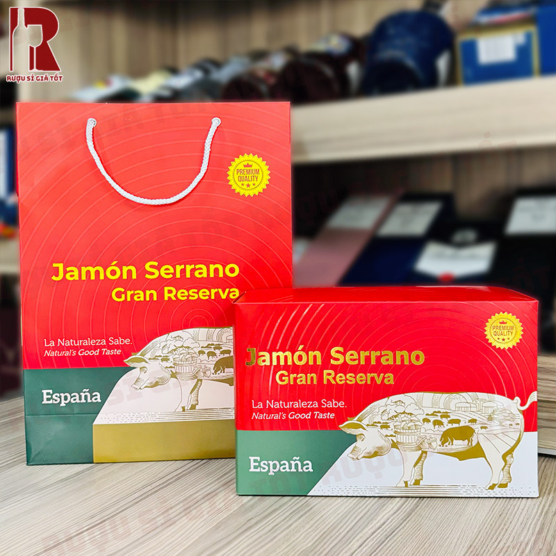 Hộp Quà Đùi Heo Muối Montesano Serrano Jamon Gran Reserva 1kg giá bao nhiêu?