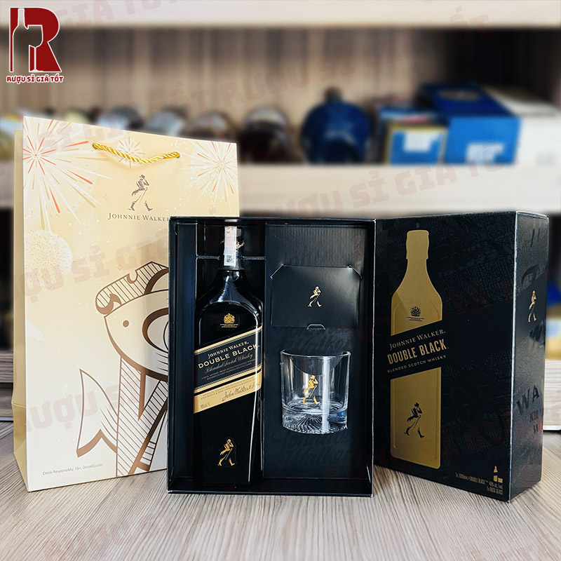 Hộp quà rượu Johnnie Walker Double Black Tết Bính Ngọ 2026 giá rẻ