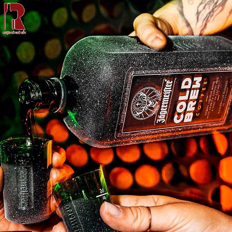Rượu Jagermeister là một trong những dòng rượu thảo mộc nổi tiếng thế giới