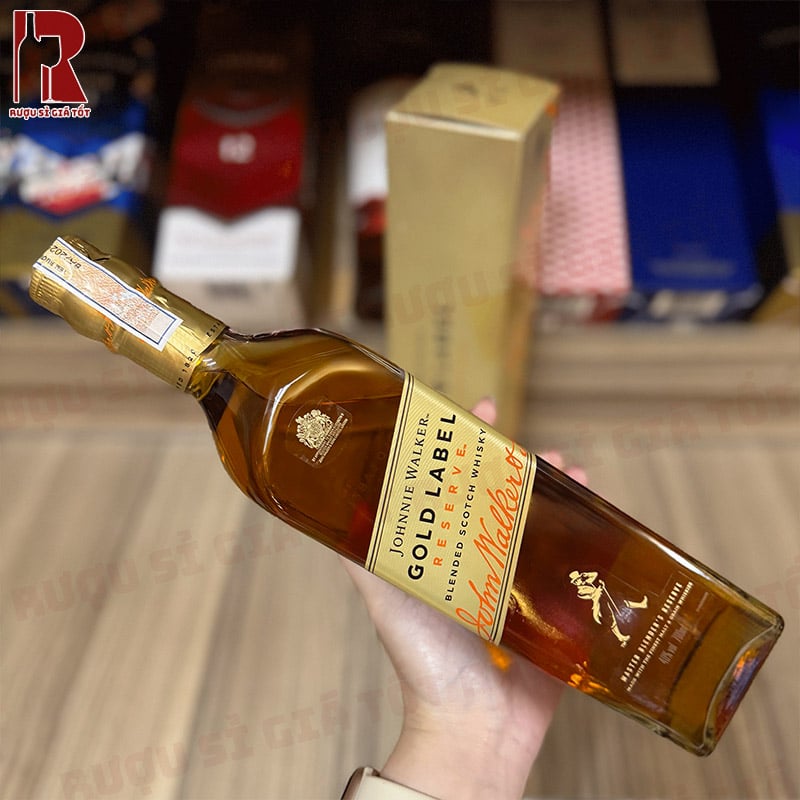 Mua rượu Johnnie Walker Gold Label Reserve giá rẻ