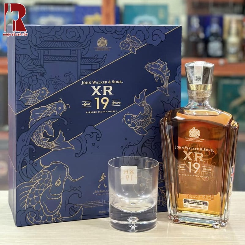 Rượu Johnnie Walker XR 19 Năm nhập khẩu chính hãng