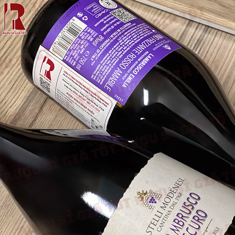 Rượu Vang Nổ Castelli Modenesi Lambrusco Scuro Amabile Emilia nhập khẩu giá rẻ