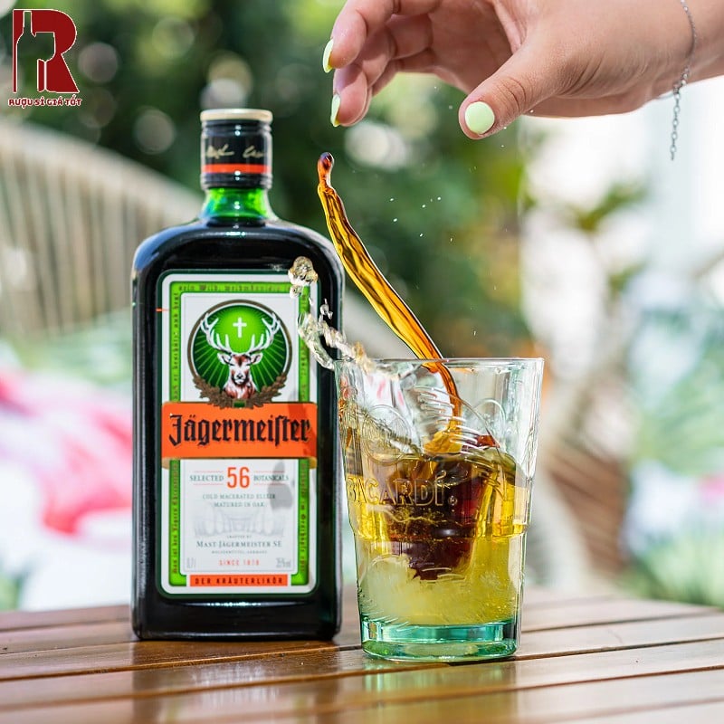 Tìm hiểu rượu Liqueur là gì