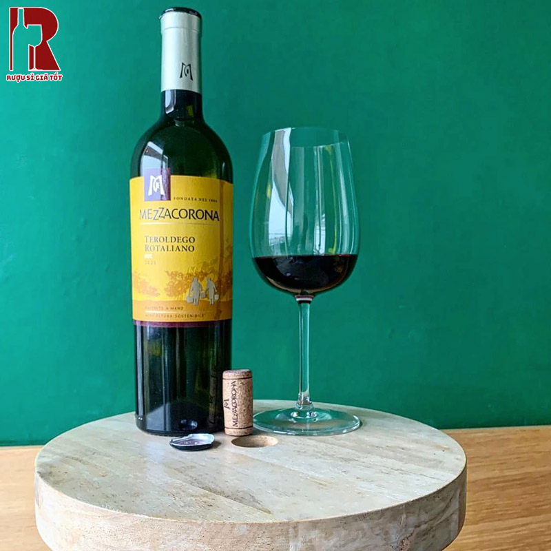 Rượu Mezzacorona Teroldego Trentino DOC Hảo Hạng
