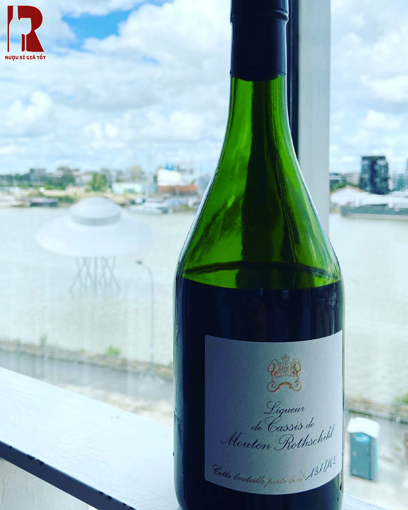 Địa Chỉ Mua Mouton Rothschild Liqueur de Cassis Uy Tín