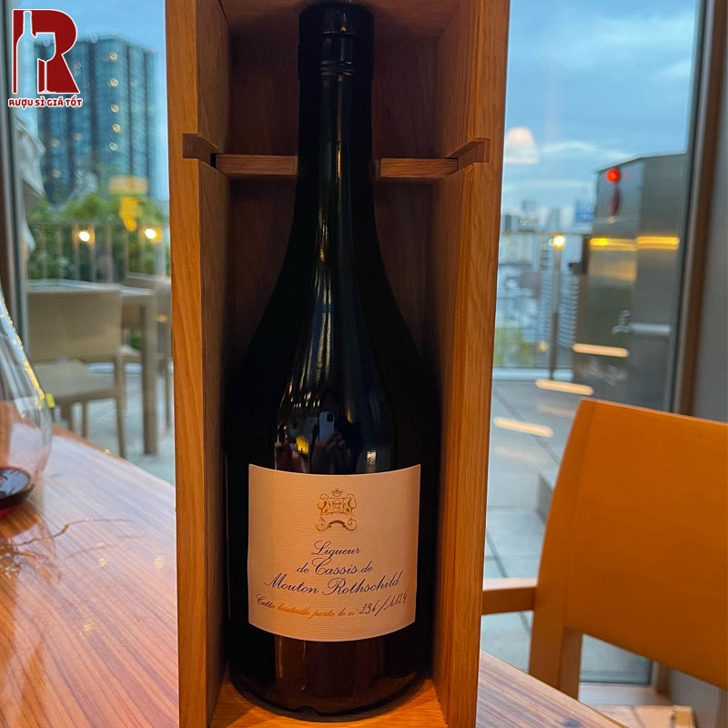 Giá Rượu Mouton Rothschild Liqueur de Cassis