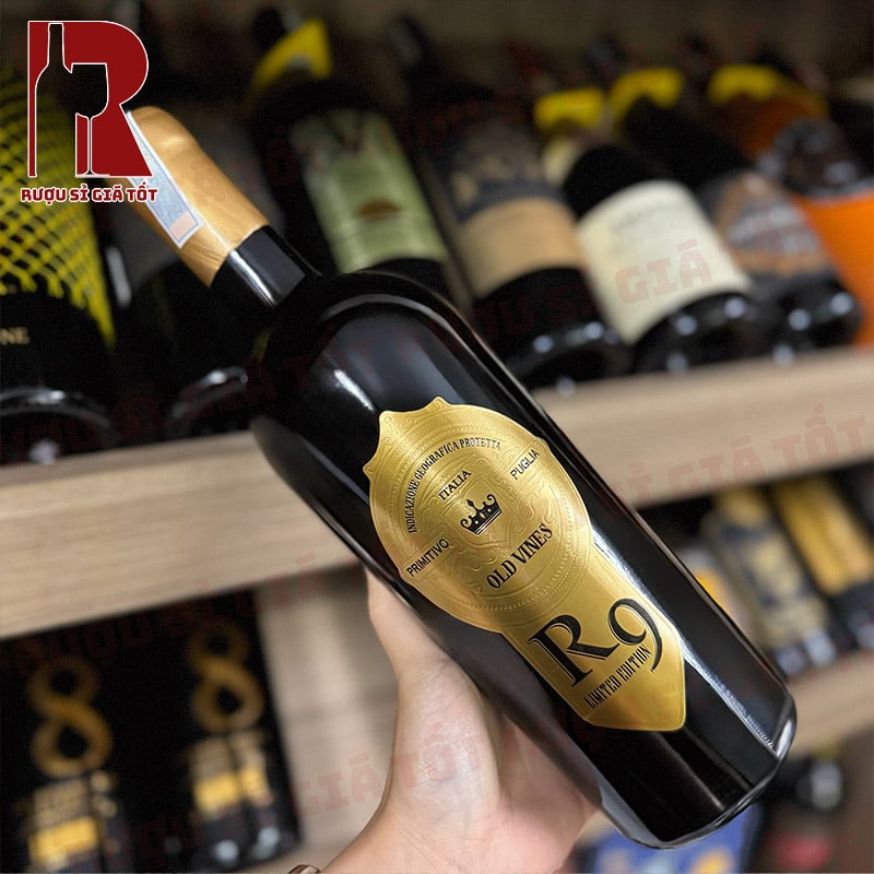 Giá rượu vang R9 Primitivo Syrah bao nhiêu