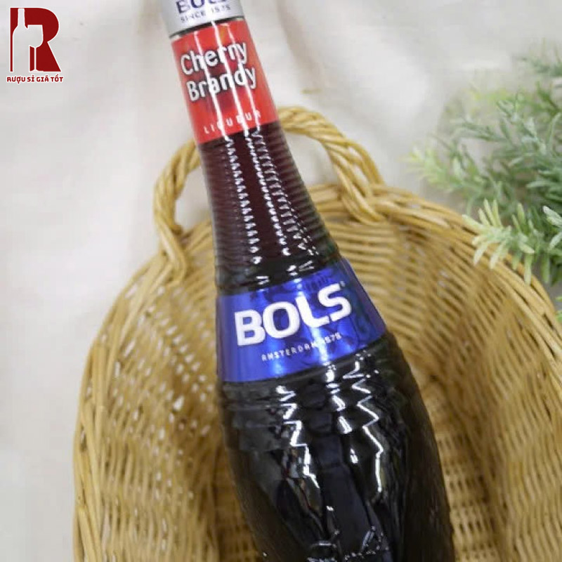 Cách Thưởng Thức Rượu Bols Cherry Brandy