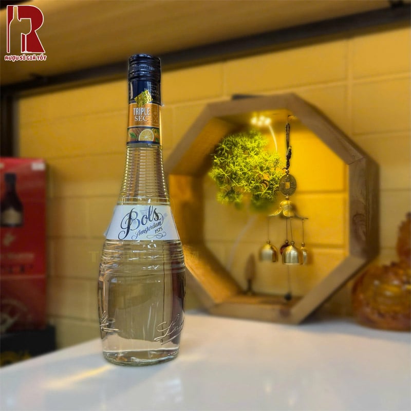 Giá Rượu Bols Tripple Sec Cao Không?