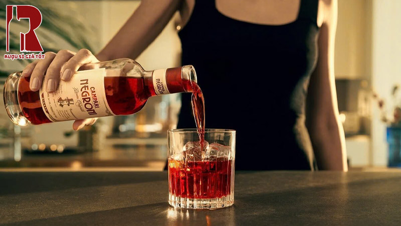 Uống Rượu Campari Negroni Liqueur Đúng Chuẩn
