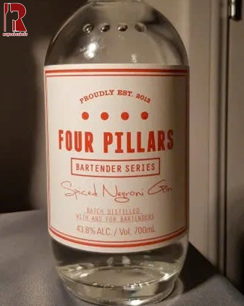 Giá Rượu Gin Four Pillars Spiced Negroni Hiên Nay