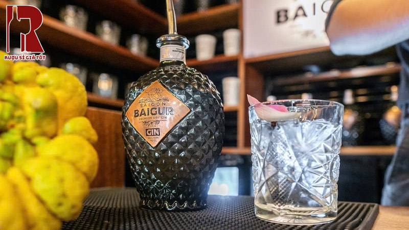 Pha Chế Rượu Gin Việt Nam Saigon Baigur Premium Dry Gin