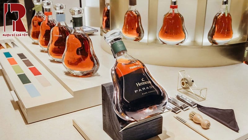 Giá Rượu Hennessy Paradis Tham Khảo