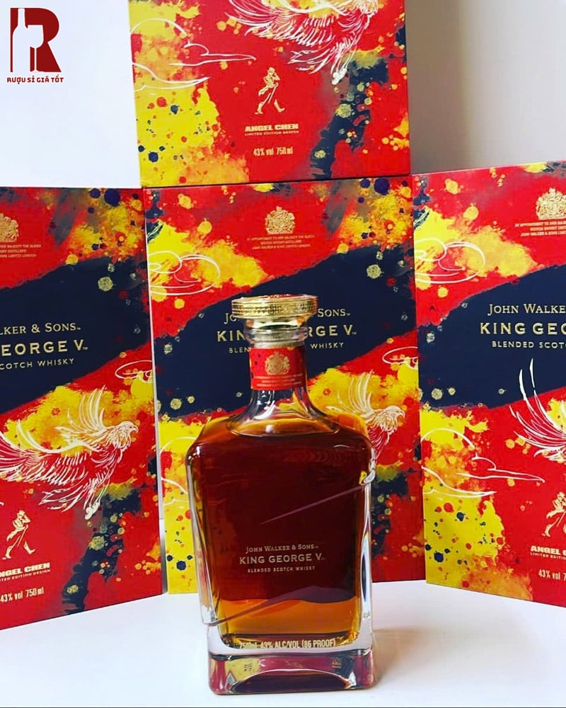 Giá Rượu Johnnie Walker King George V - Hộp Quà Tết Bao Nhiêu?