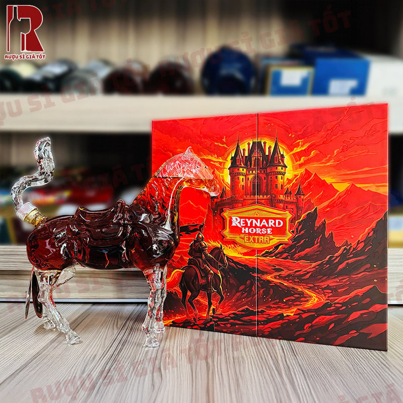 Rượu Linh Vật Ngựa Reynard Horse chính hãng