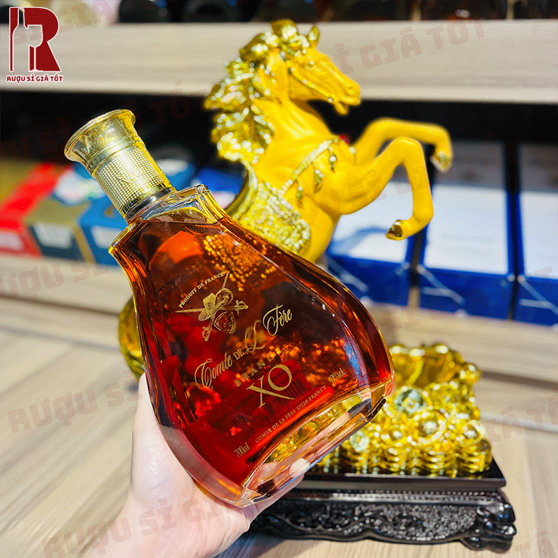 Giá Rượu Linh Vật Ngựa Phú Quý Comte De La Fere XO bao nhiêu?