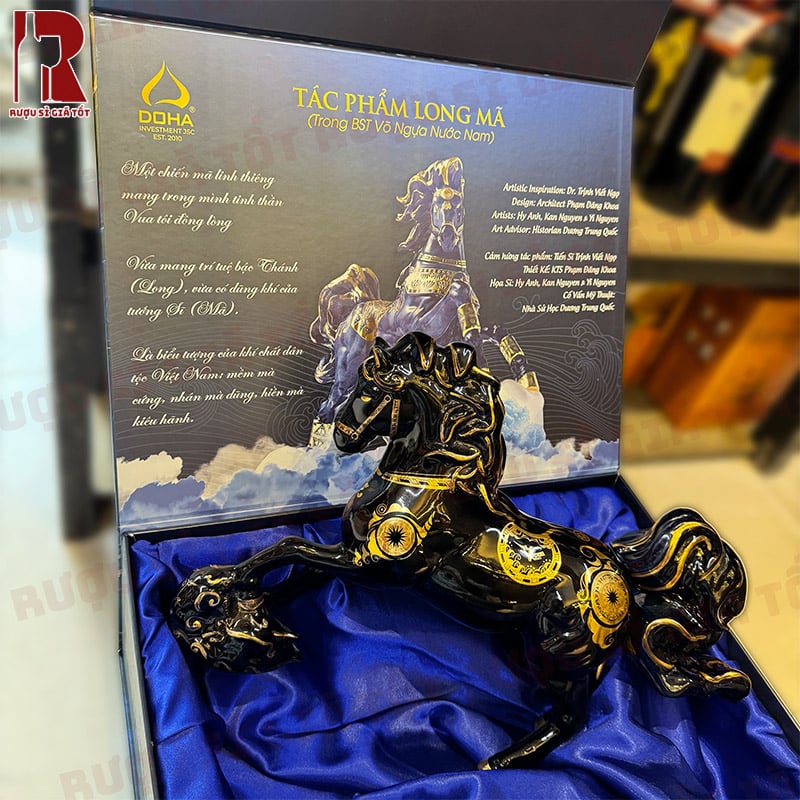 Rượu linh vật ngựa là gì?