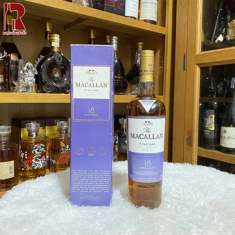 Rượu Macallan 18 Năm Fine Oak Giá Bán Bao Nhiêu?