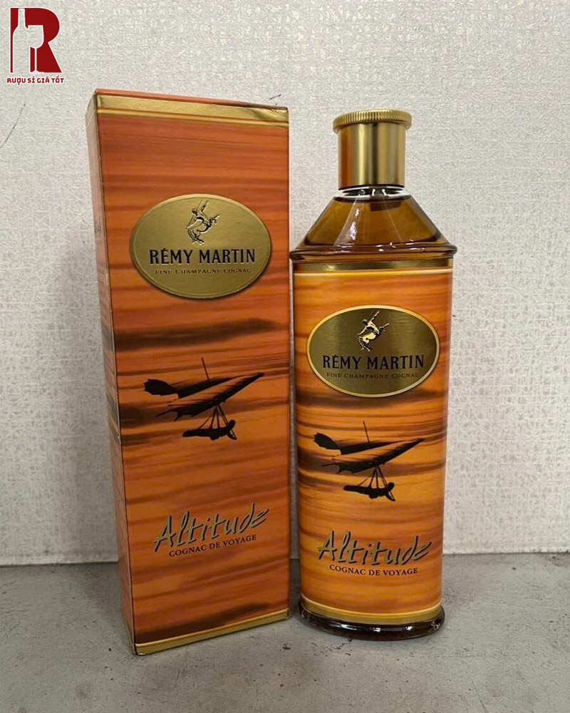 Giá Rượu Remy Martin Altitude Mới Nhất