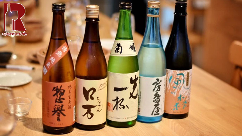 Rượu Sake Nhật Bản
