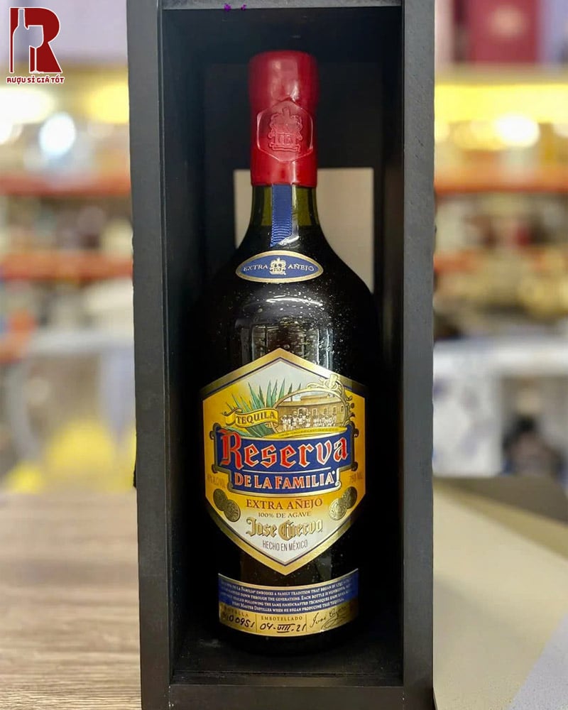 Rượu Tequila Jose Cuervo Reserva De La Familia Extra Anejo Ăn Với Gì?