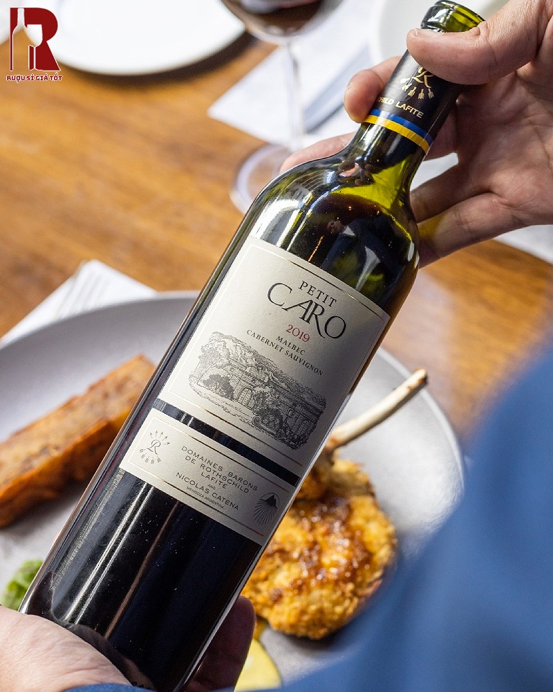 Rượu Vang Argentina Đỏ Caro Giá Tốt Hiện Nay