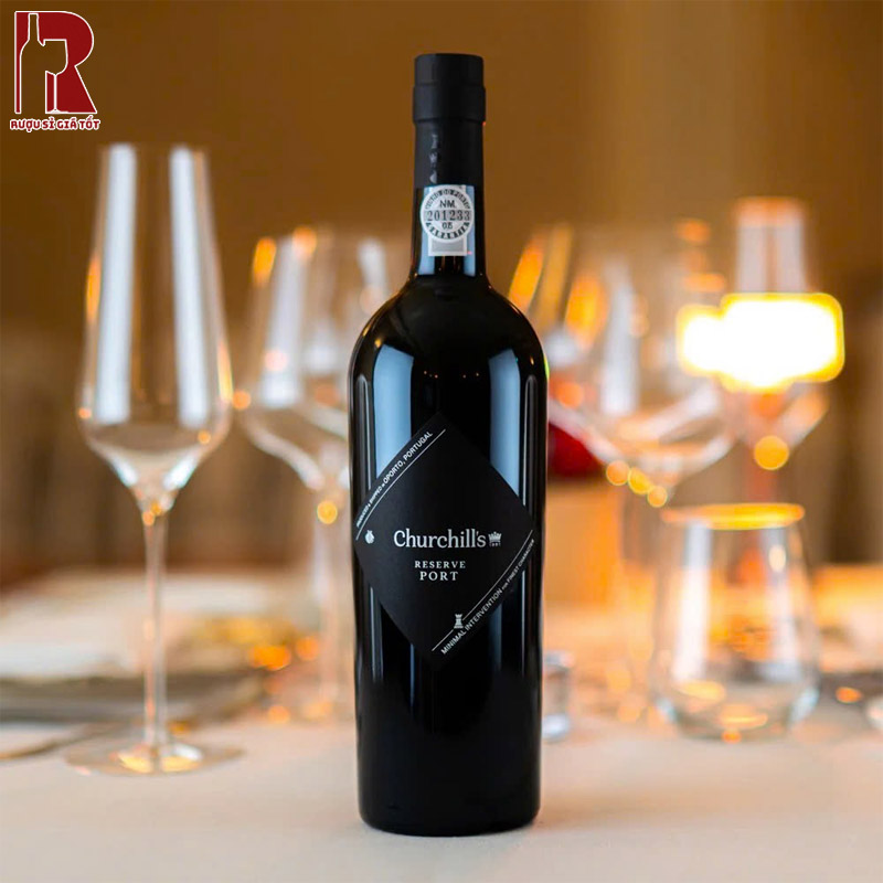 Mua Rượu Vang Bồ Đào Nha Cường Hoá Churchill’s Reserve Port Đáng Tin Cậy