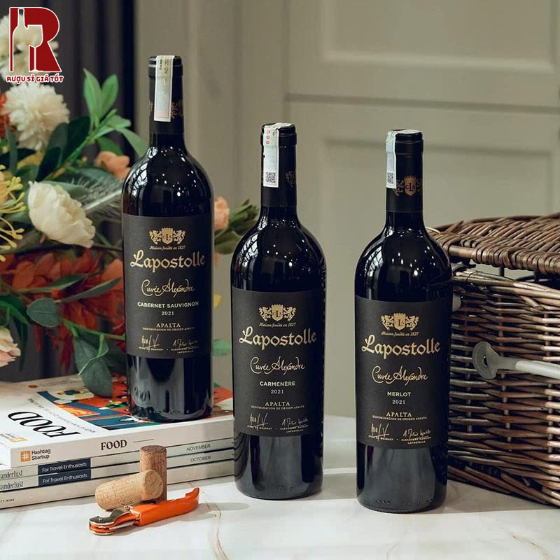 Rượu Vang Chile Đỏ Lapostolle Cuvee Alexandre Giá Cao Không?
