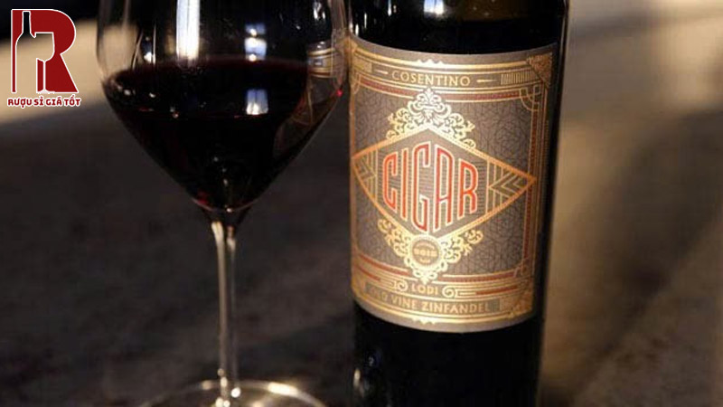 Uống Rượu Vang Mỹ Đỏ Cigar Cellars Lodi Old Vine Zinfandel Đúng Cách