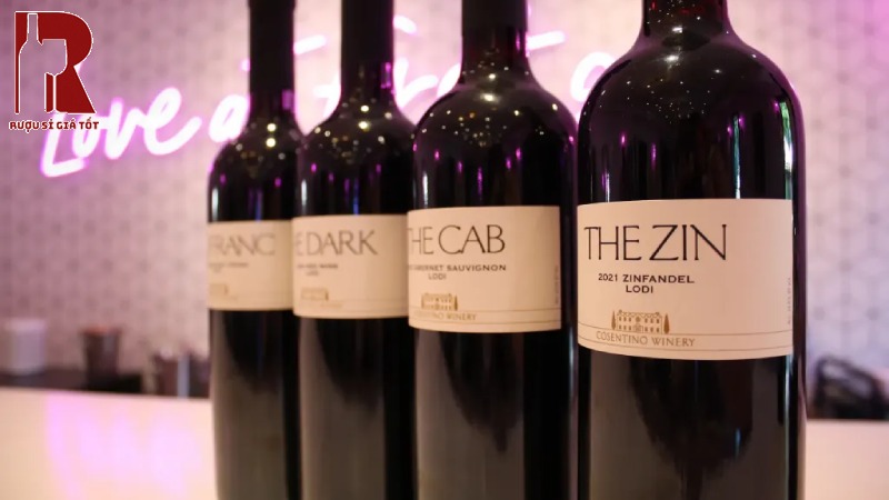 Giá Rượu Vang Mỹ Đỏ The Zin Lodi Old Vine Zinfandel Bao Nhiêu?