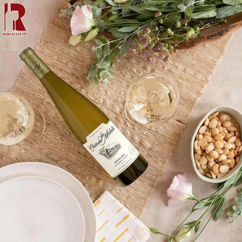 Cách Thưởng Thức Rượu Vang Mỹ Trắng Chateau Ste Michelle