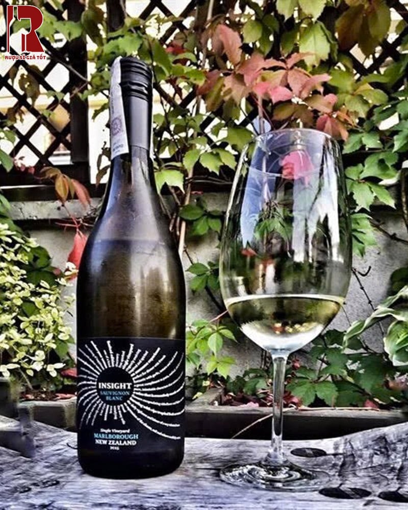 Mua Rượu Vang New Zealand Trắng Insight Sauvignon Blanc Chính Hãng