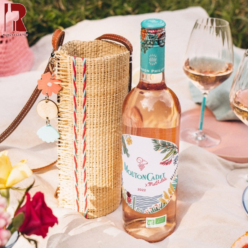 Mua Rượu Vang Pháp Hồng Mouton Cadet Rosé x Mathilde AOP Tại Việt Nam