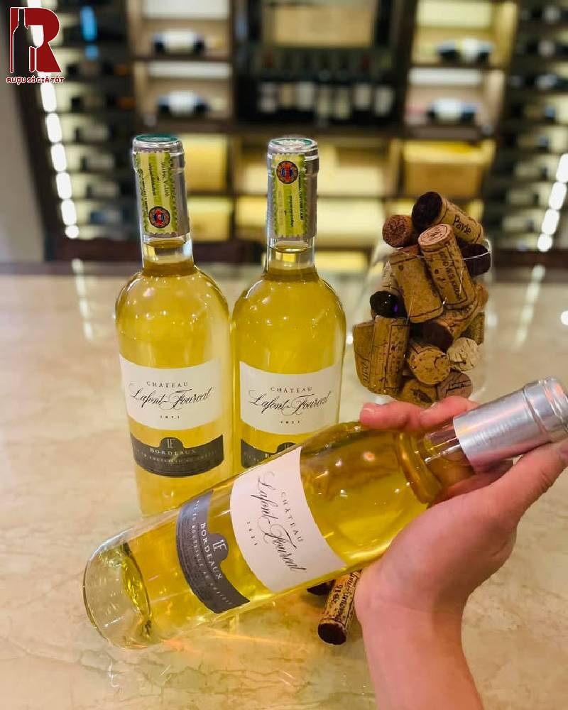 Rượu Vang Pháp Trắng Chateau Lafont Fourcat Bordeaux Blanc Giá Bao Nhiêu?