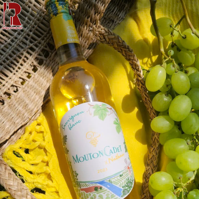 Rượu Vang Pháp Trắng Mouton Cadet Blanc x Nathan AOP Nhập Khẩu