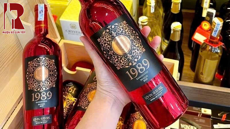 Giá Rượu Vang Ý Đỏ 1989 Chát Nhãn Gold - Red