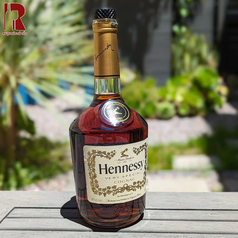 mua rượu Hennessy VS chính hãng ở đâu?