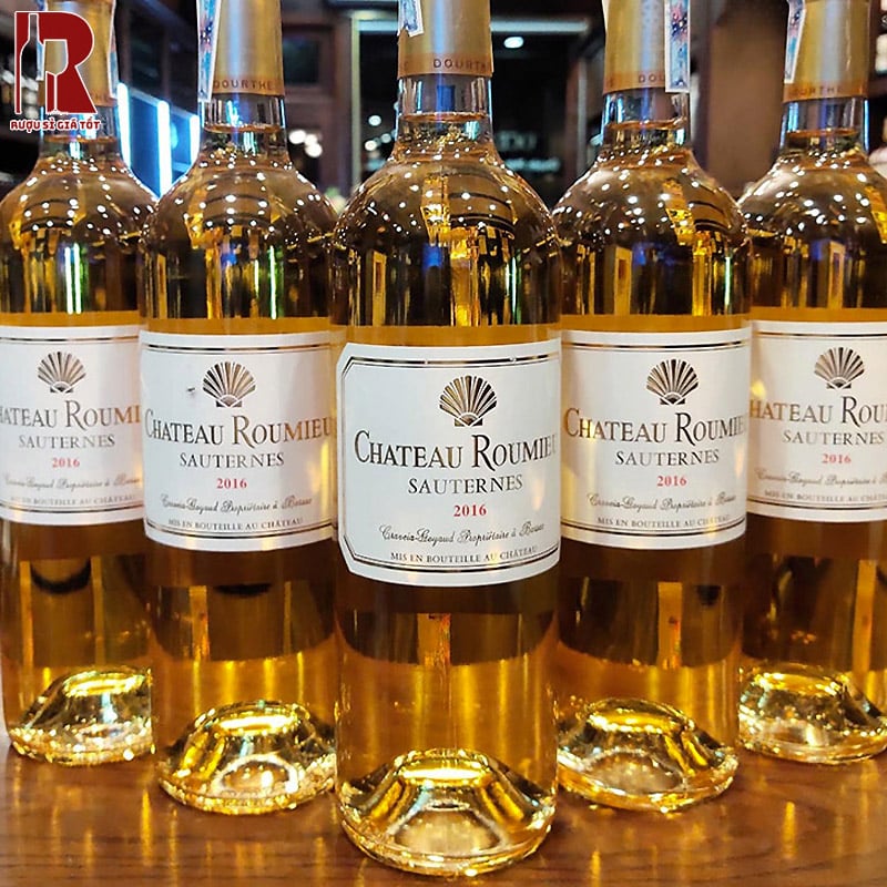 Rượu vang Bordeaux với các thương hiệu nổi tiếng như Chateau Margaux, Chateau Lafite Rothschild