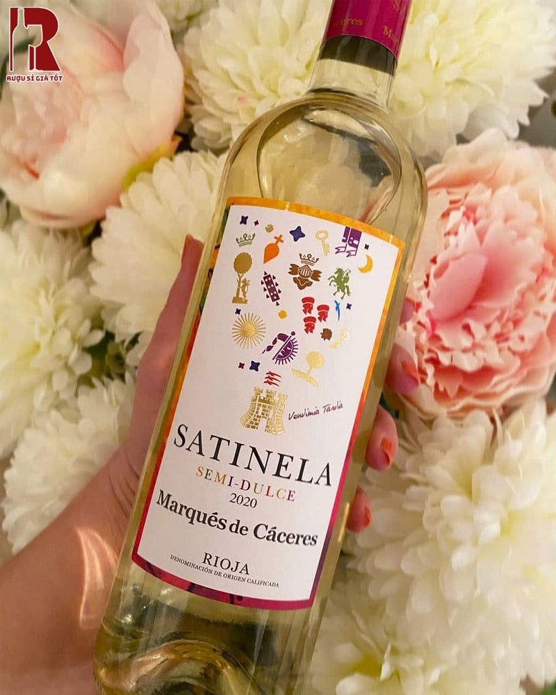 Rượu Vang Tây Ban Nha Ngọt Marques de Caceres Satinela Semi Dulce Rioja Giá Rẻ