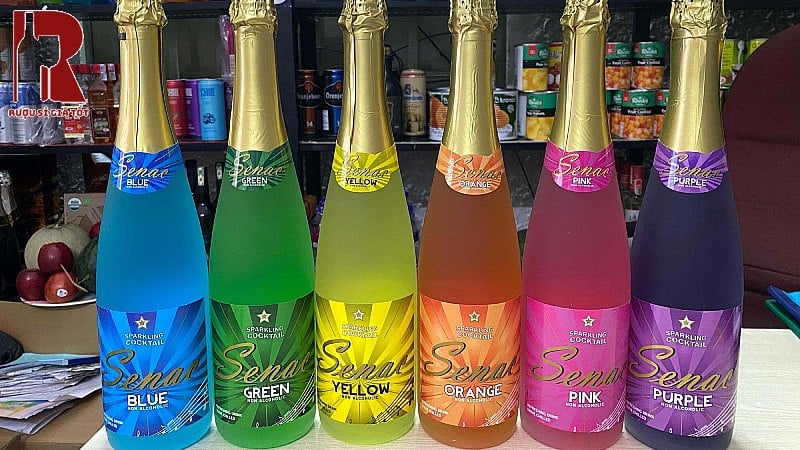 Rượu vang không độ Senac sở hữu sủi bọt sống động, mang hương thơm táo xanh và chút mật ong ngọt thanh