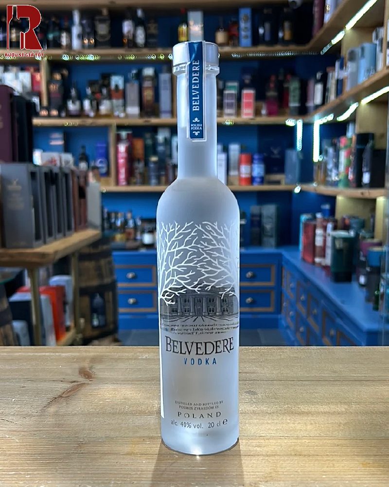 Vodka Ba Lan sở hữu chất lượng cao cấp nhờ quy trình truyền thống tại Ba Lan