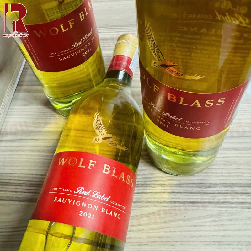 Rượu Vang Úc Trắng Wolf Blass Red Label Sauvignon Blanc nhập khẩu chính hãng