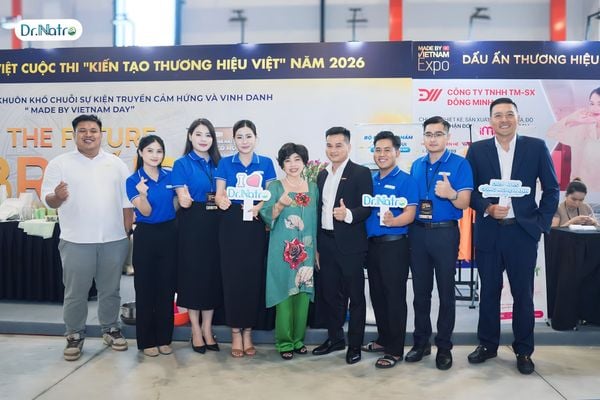Dr.Natro giao lưu cùng nghệ sĩ Phi Phụng tại Made By Vietnam Day 2026