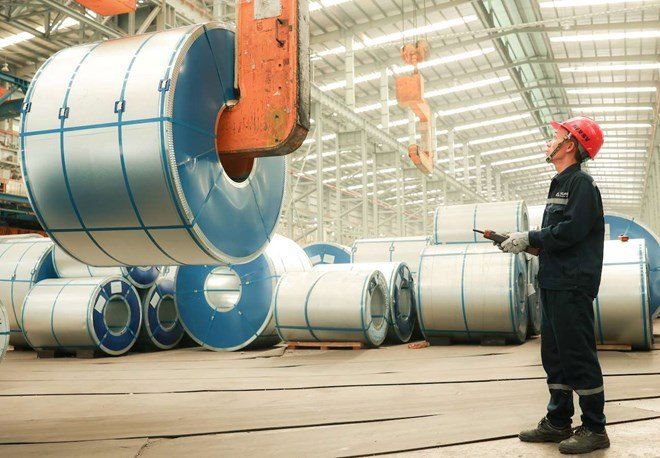 GDP & Sản xuất công nghiệp Việt Nam 2025: Sắp chạm mốc 200 tỷ USD